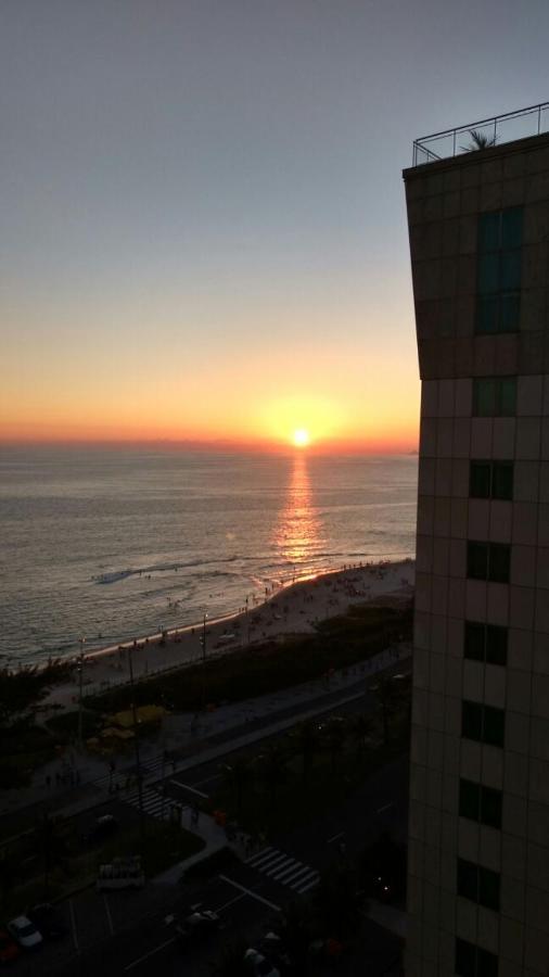 Flat Na Praia Da Barra Da Tijuca Rio de Janeiro Kültér fotó